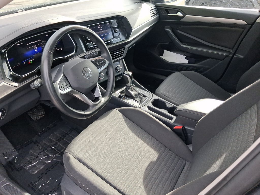 Certified 2024 Volkswagen Jetta S FWD image 17