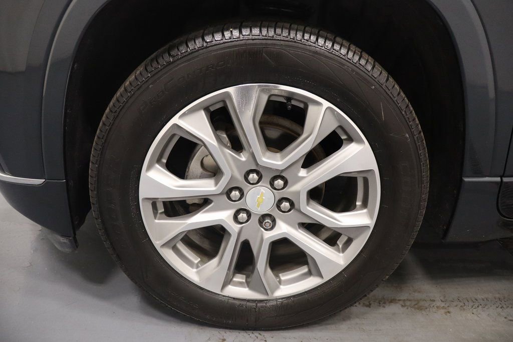 Used 2019 Chevrolet Traverse Premier w/ Driver Confidence II Package image 25