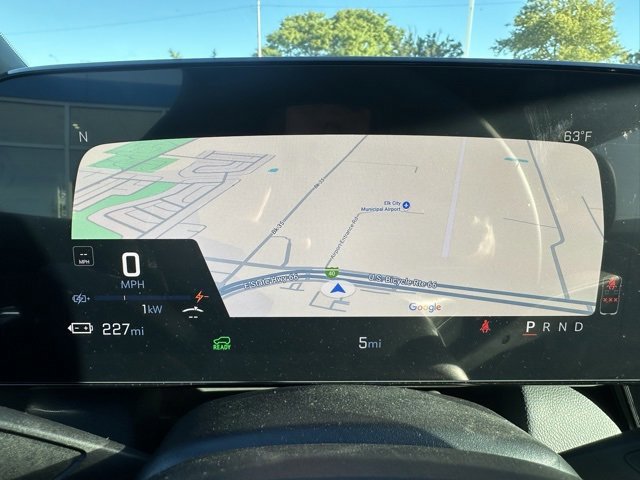 New 2024 Chevrolet Equinox EV LT image 16