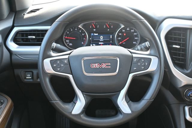 Used 2023 GMC Acadia SLE w/ Driver Convenience Package image 14