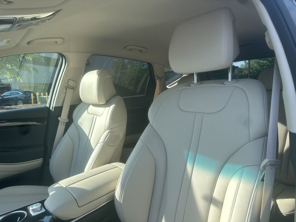 New 2025 Genesis GV80 2.5T Standard image 15