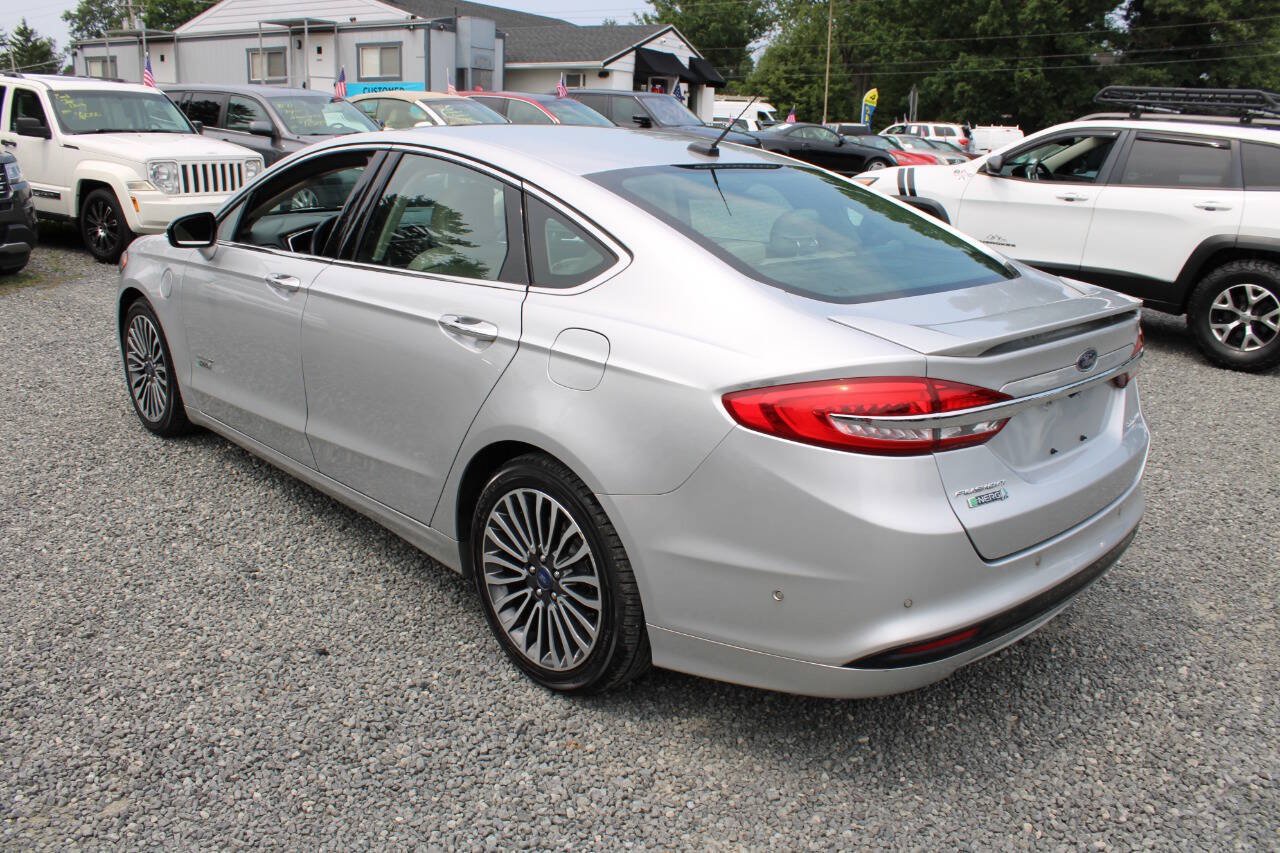 Used 2017 Ford Fusion Energi Titanium FWD image 9