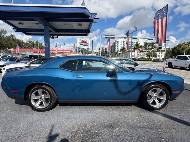 Used 2021 Dodge Challenger SXT RWD image 5