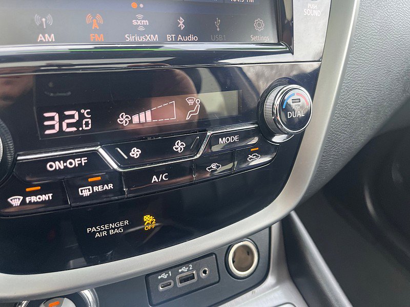 Used 2023 Nissan Murano SV image 33