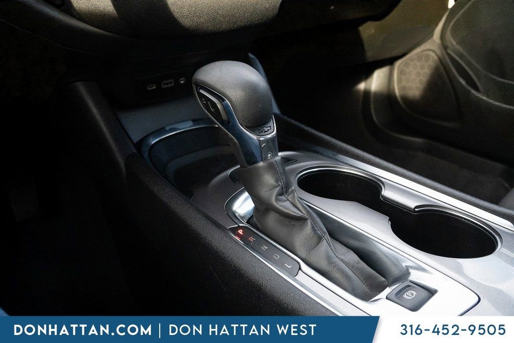 Used 2023 Chevrolet Malibu LT image 13