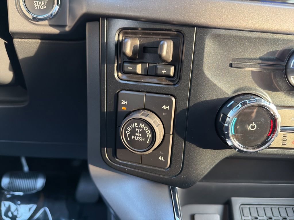 New 2026 Ford F150 XLT w/ Equipment Group 302A MID image 33