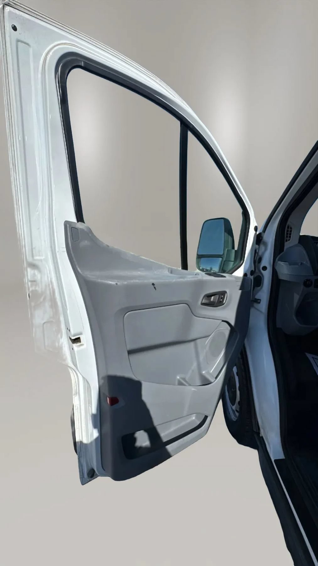 Used 2018 Ford Transit 350 XL RWD image 10