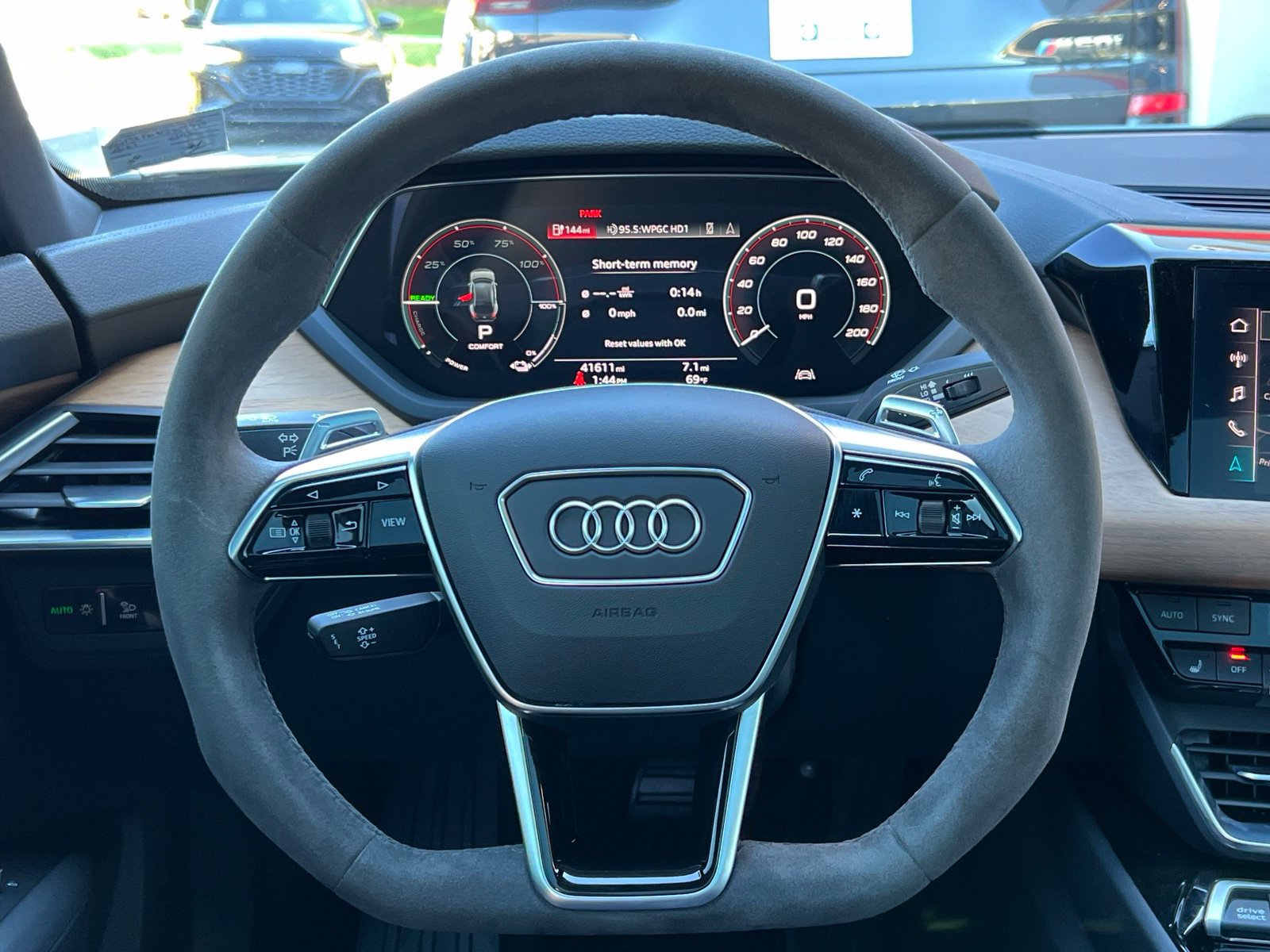 Used 2023 Audi e-tron GT Premium Plus AWD/4WD image 18