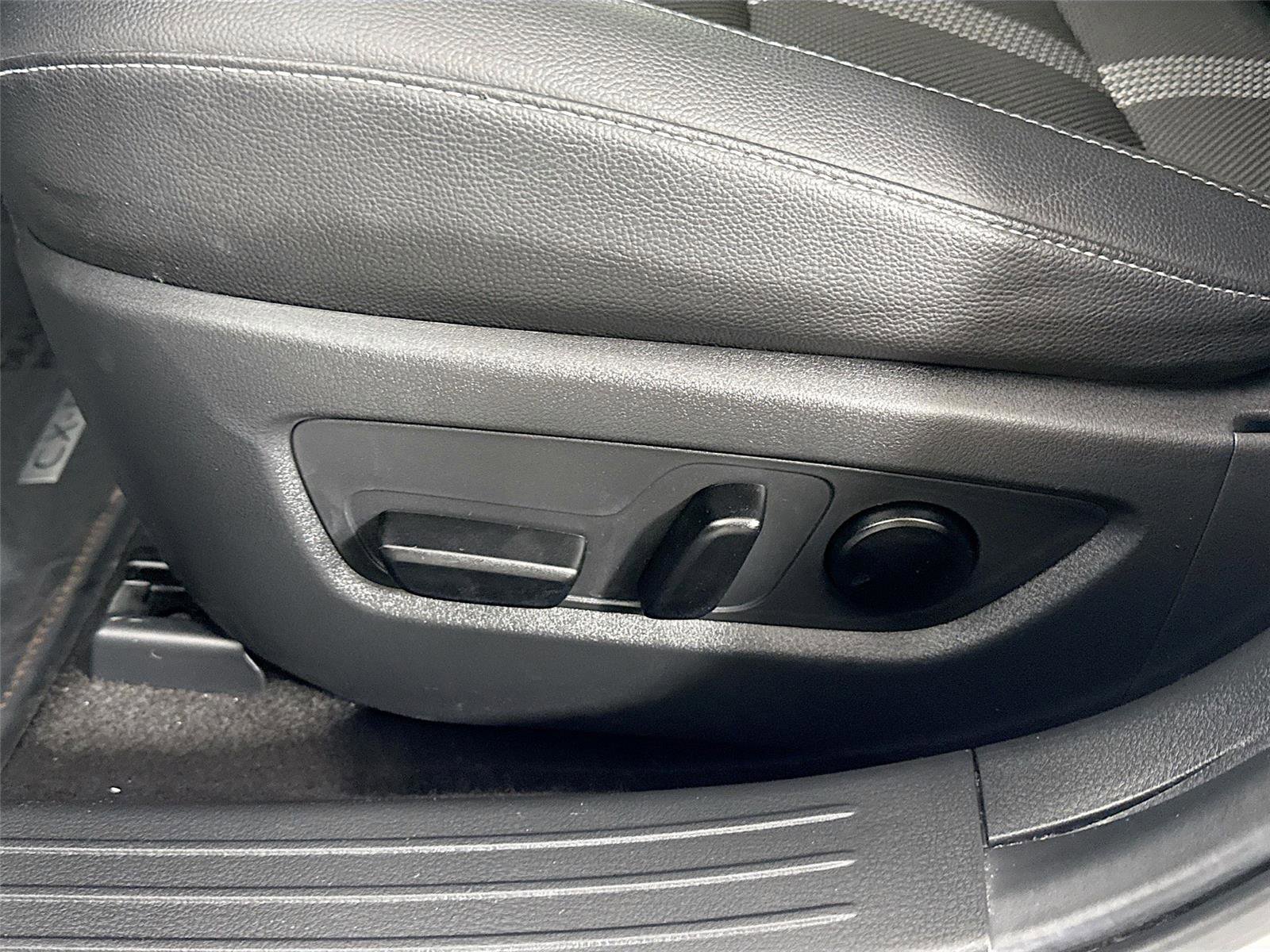 Certified 2024 MAZDA CX-50 AWD 2.5 S w/ Cargo Package image 31