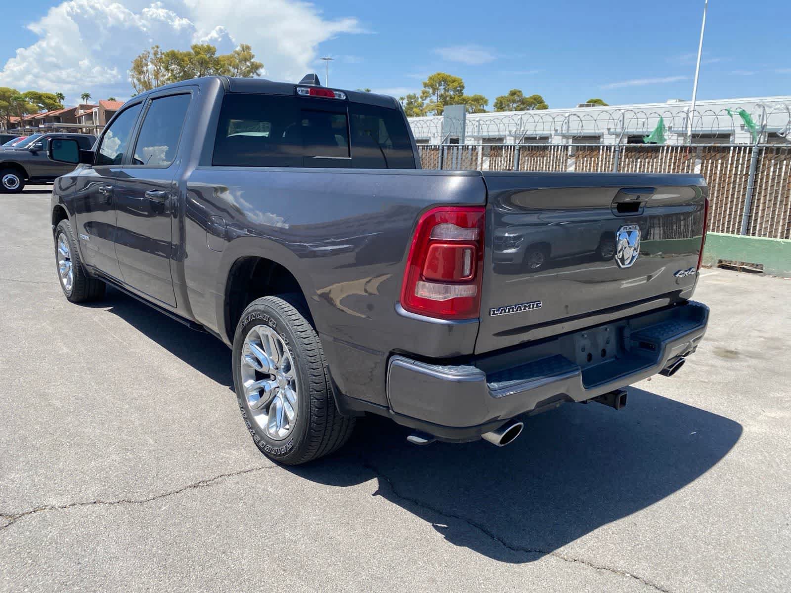 Used 2023 RAM 1500 Laramie AWD/4WD image 9