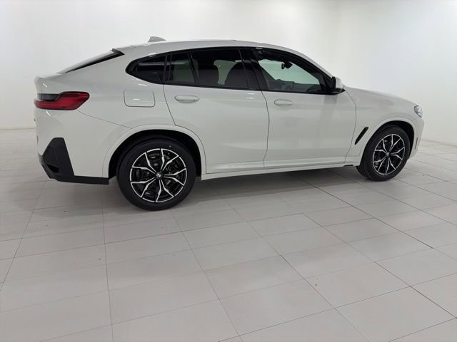Certified 2024 BMW X4 xDrive30i w/ M Sport Package image 6