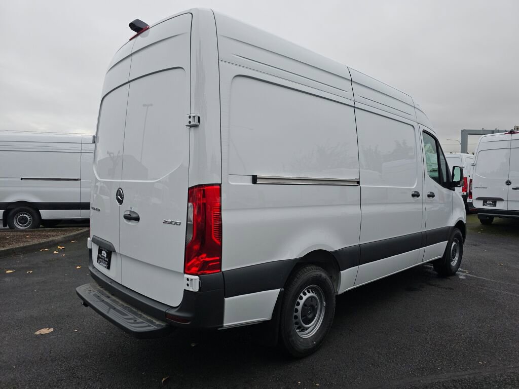 New 2025 Mercedes-Benz Sprinter 2500 image 6
