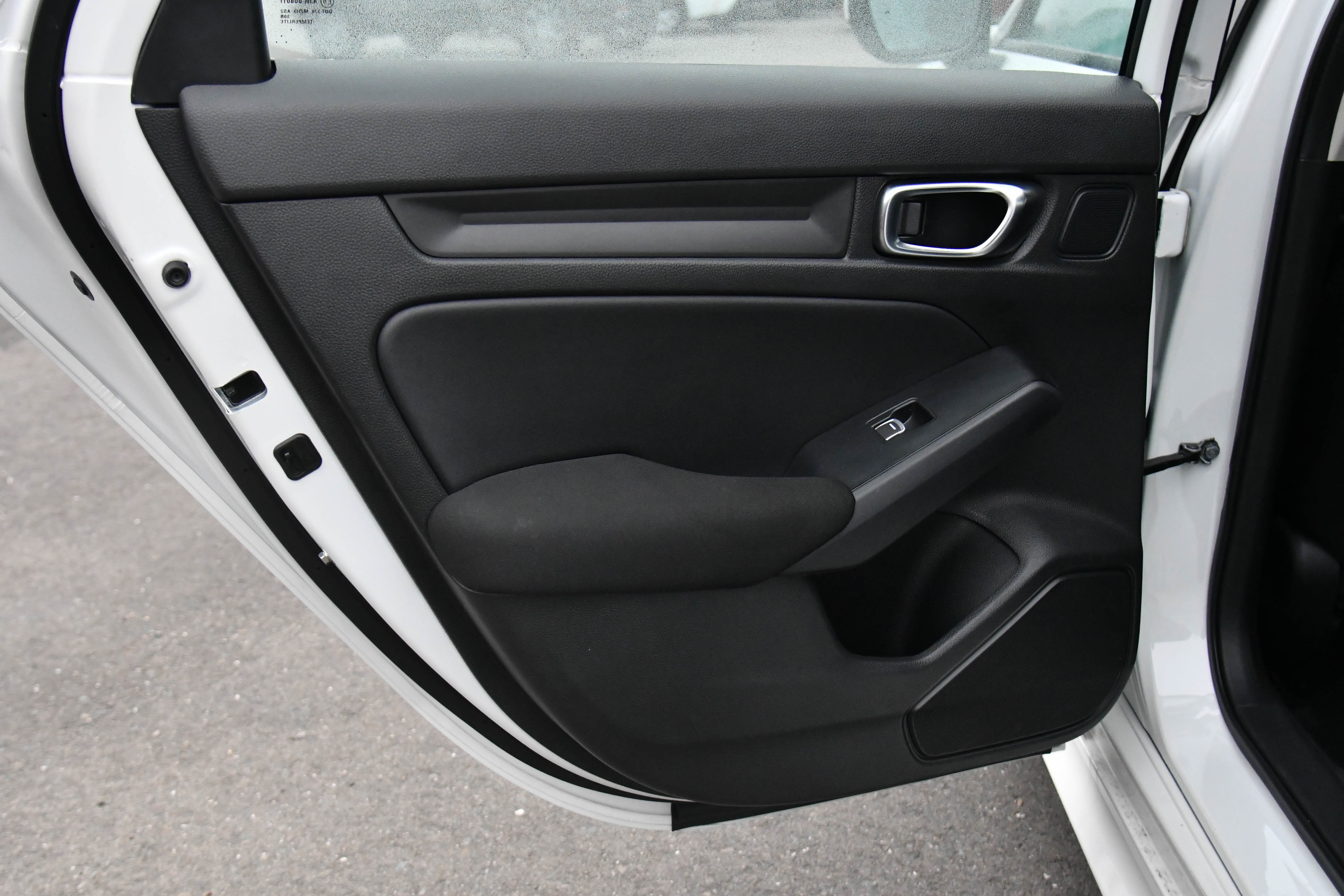 Used 2025 Honda Civic LX image 32