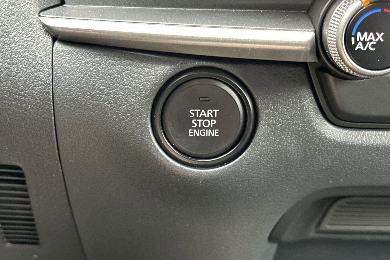 Certified 2025 MAZDA CX-30 AWD 2.5 S image 24