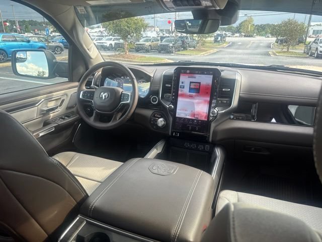 Used 2025 RAM 1500 Laramie AWD/4WD image 23