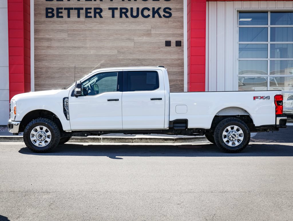 Used 2023 Ford F350 XLT w/ 360-Degree Camera Package AWD/4WD image 7