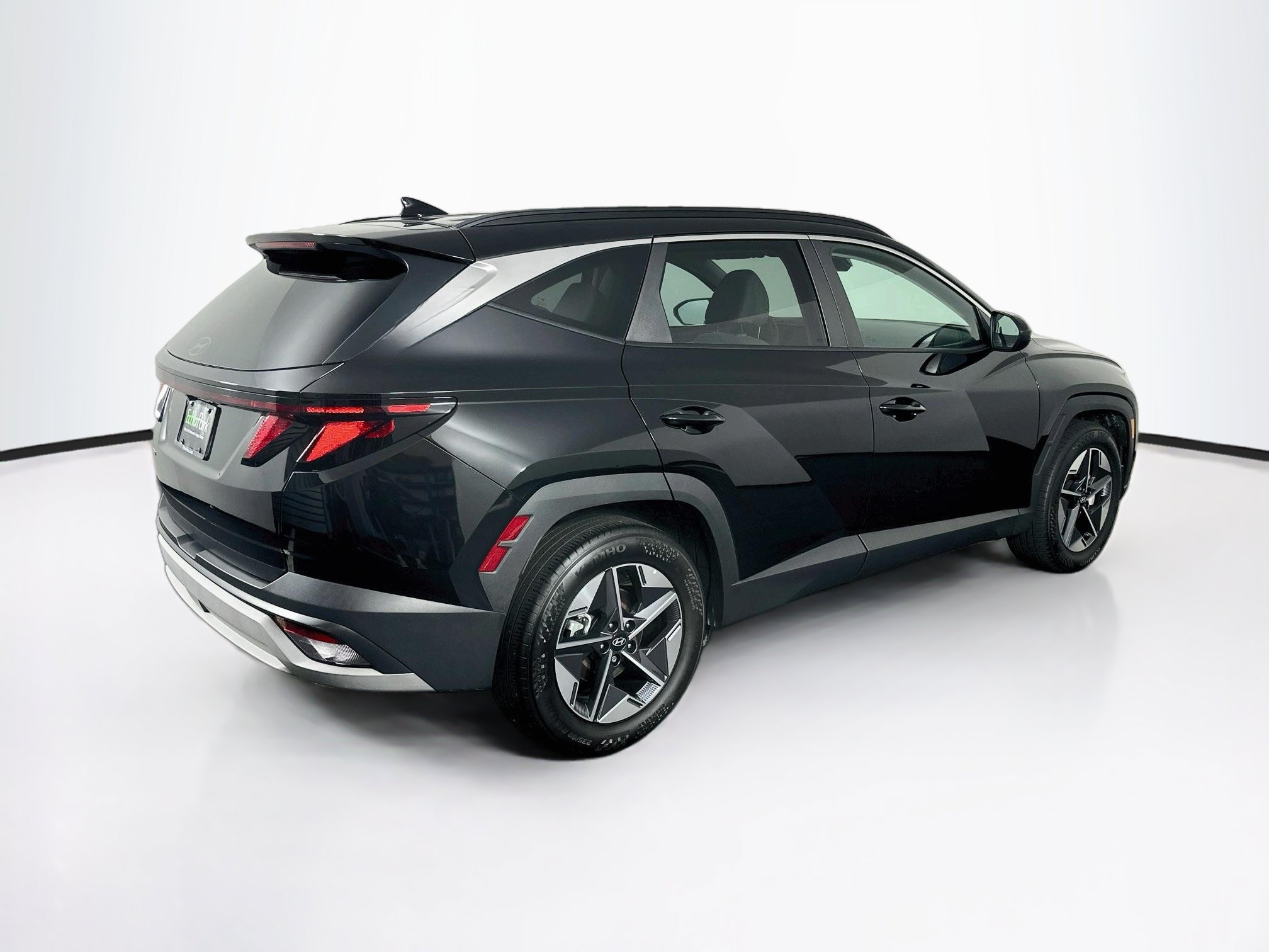 Used 2025 Hyundai Tucson SEL FWD image 9