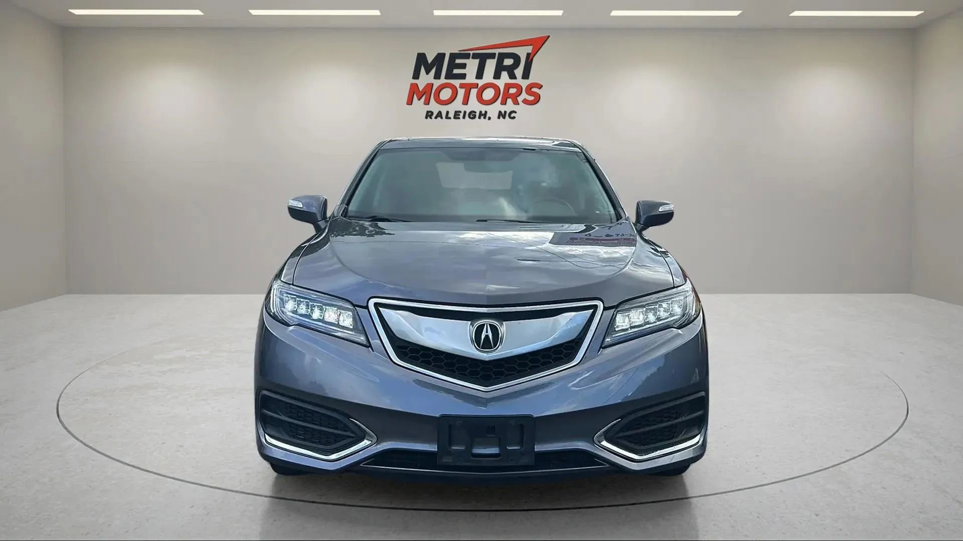 Used 2018 Acura RDX AWD w/ Technology Package image 2