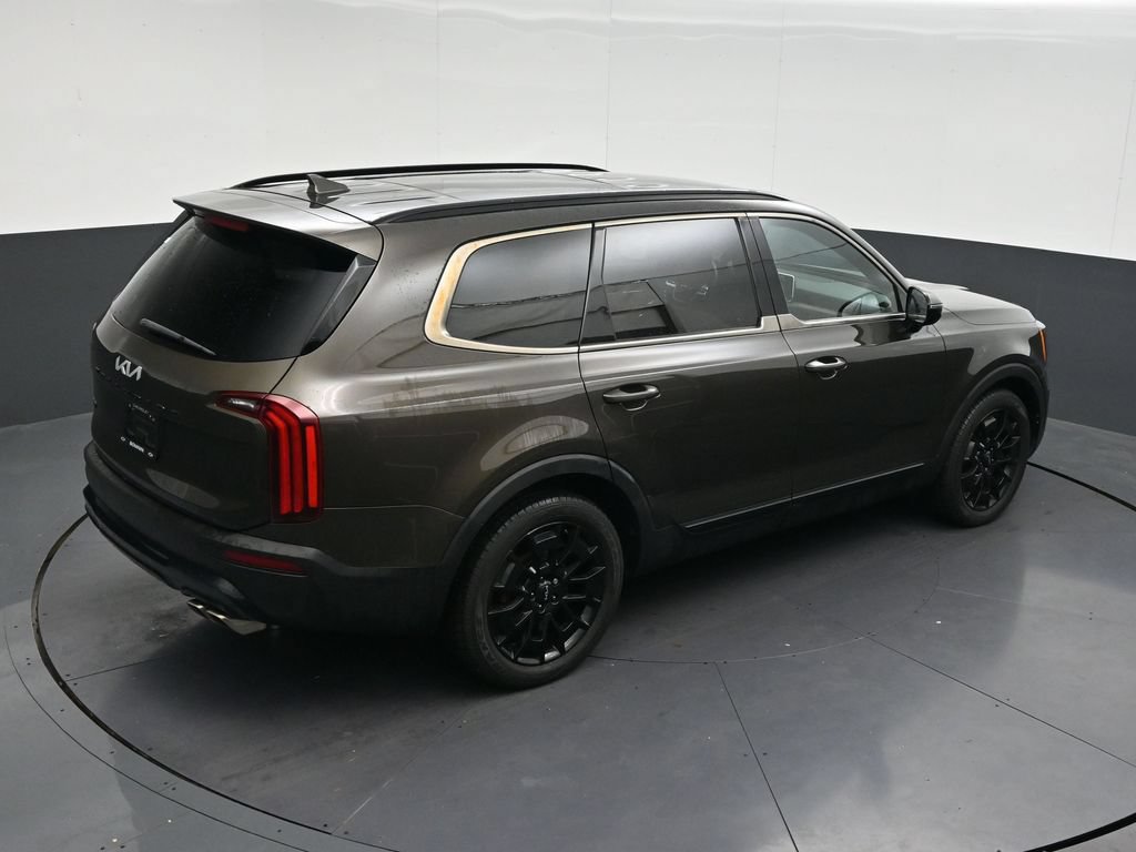 Used 2022 Kia Telluride SX w/ Nightfall Edition Package AWD/4WD image 20