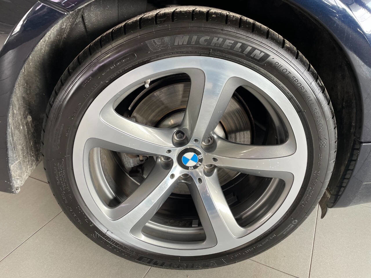 Used 2009 BMW 650i Coupe w/ Sport Pkg RWD image 12
