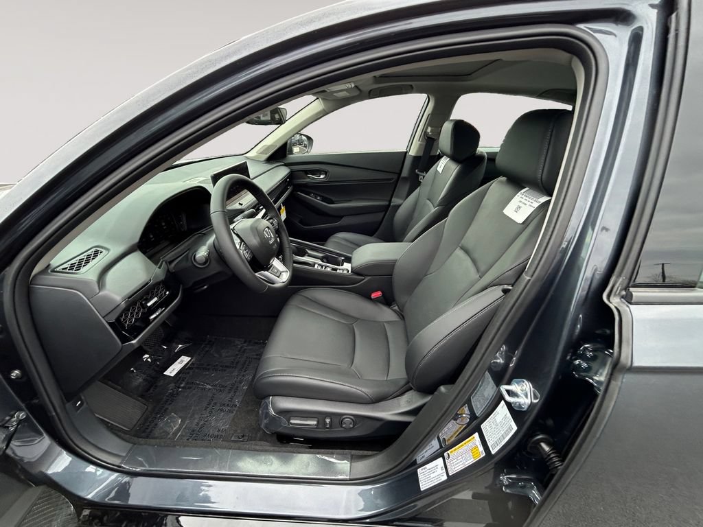 New 2026 Honda Accord Touring image 9