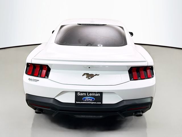 Used 2024 Ford Mustang Premium image 6