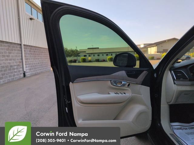Used 2023 Volvo XC90 B5 Plus w/ Protection Package Premier AWD/4WD image 10