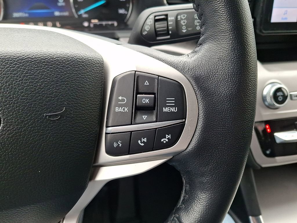 Certified 2023 Ford Explorer XLT w/ Equipment Group 202A AWD/4WD image 21