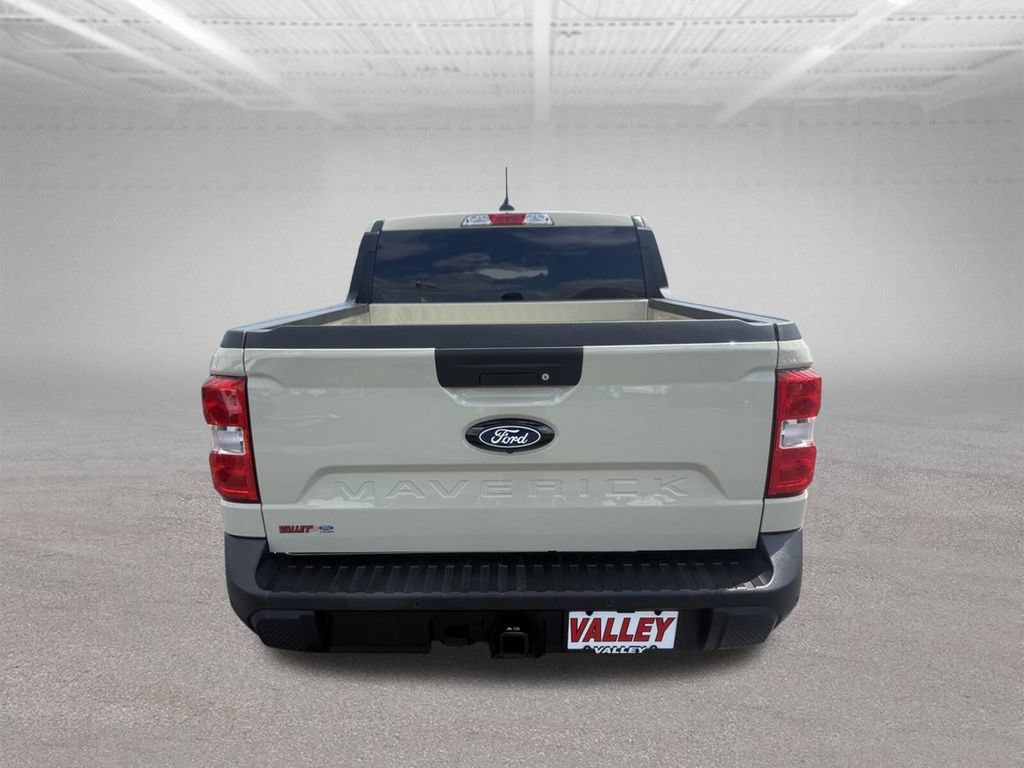 Used 2025 Ford Maverick XLT w/ Equipment Group 302A AWD/4WD image 6