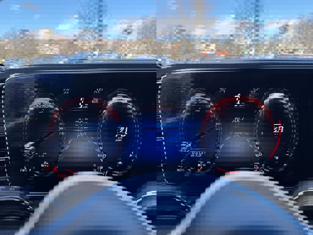 Used 2021 Mercedes-Benz GLE 350 4MATIC image 13