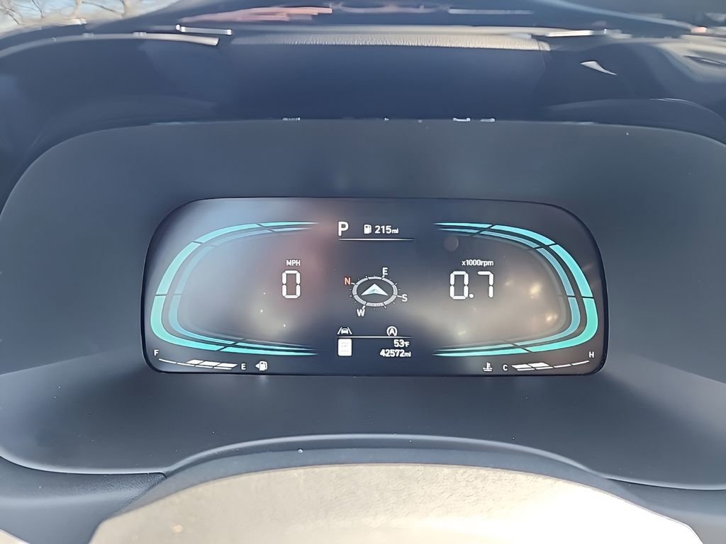Used 2025 Hyundai Palisade SEL FWD image 16