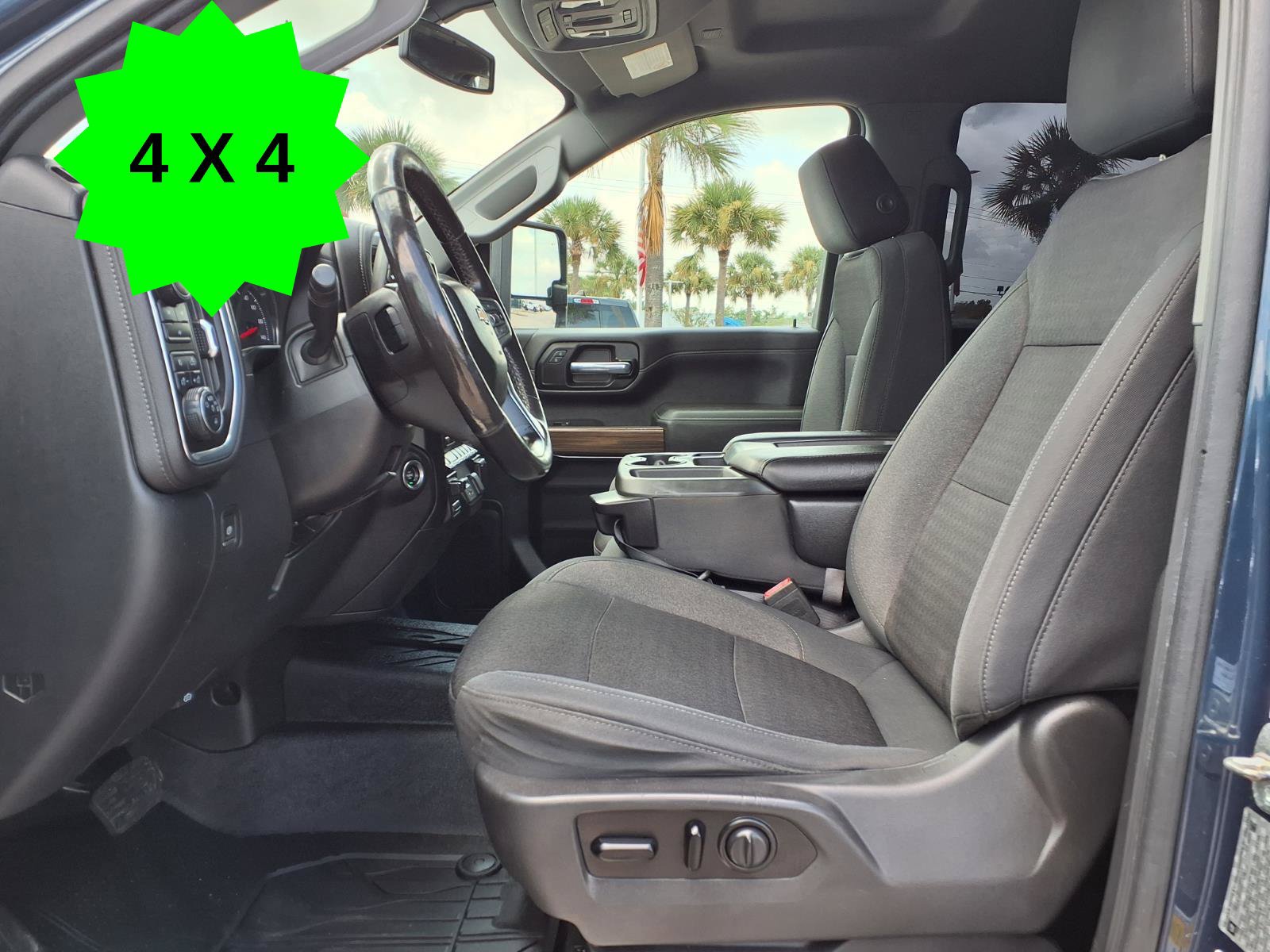Used 2020 Chevrolet Silverado 2500 LT w/ Texas Edition AWD/4WD image 25