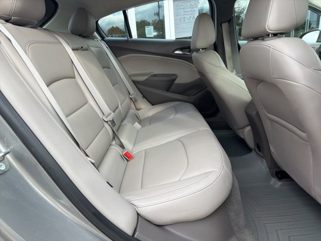 Used 2018 Chevrolet Cruze LT w/ Leather Package image 35