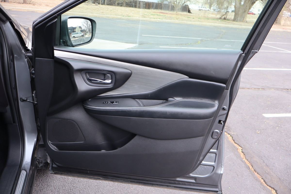 Used 2016 Nissan Murano S AWD/4WD image 26