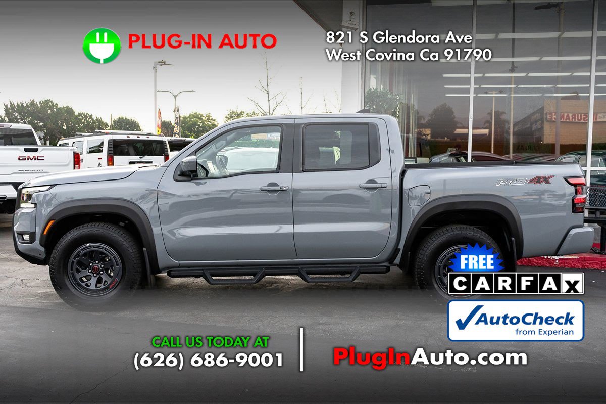 Used 2025 Nissan Frontier PRO-4X w/ Pro Premium Package image 8