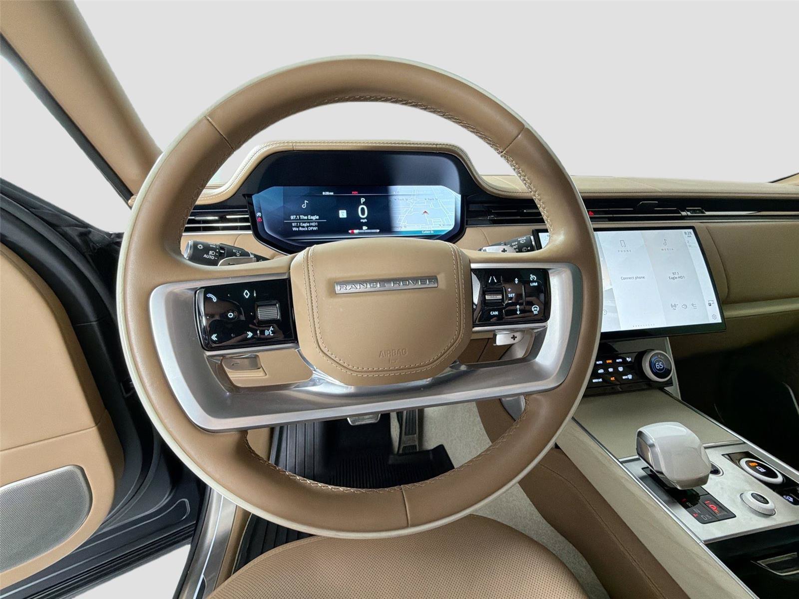 Certified 2023 Land Rover Range Rover SV AWD/4WD image 11