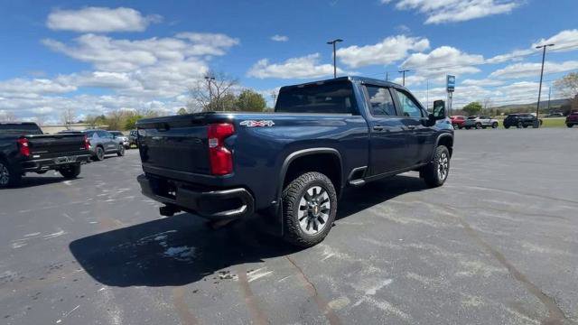 Used 2021 Chevrolet Silverado 2500 Custom w/ Custom Value Package AWD/4WD image 8