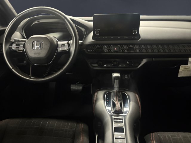 Certified 2025 Honda HR-V Sport image 10