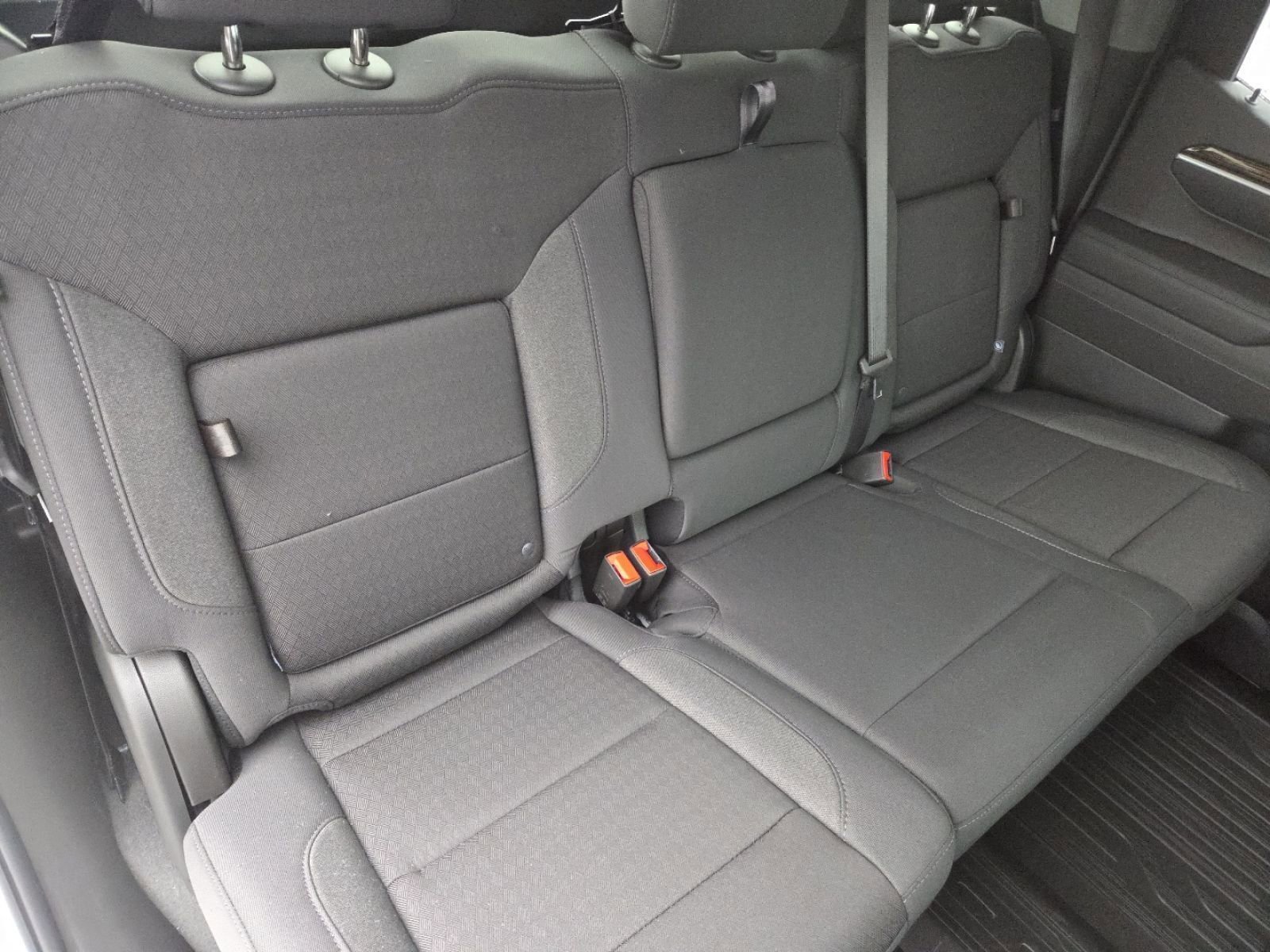 New 2026 GMC Sierra 1500 Elevation image 23