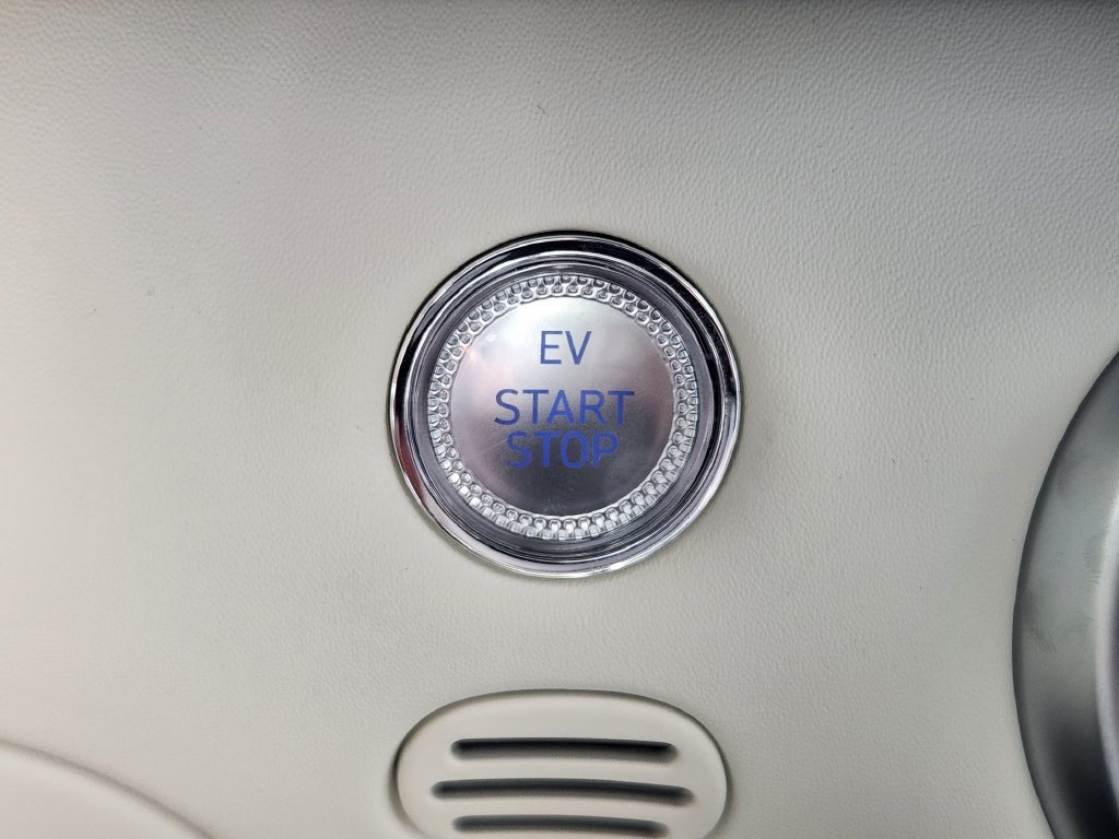 New 2027 Genesis GV60 Prestige AWD/4WD image 20