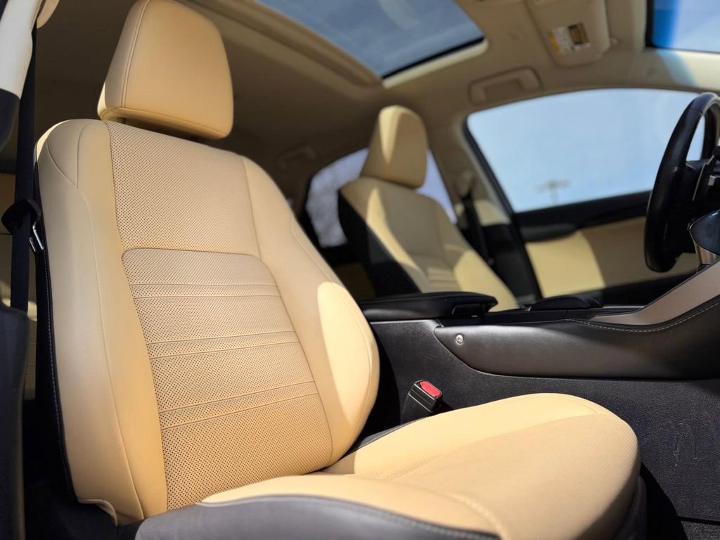 Used 2018 Lexus NX 300h AWD w/ Premium Package image 27