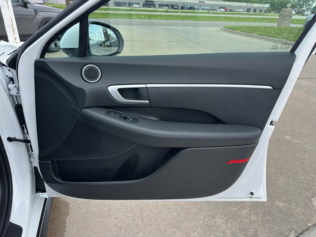 New 2026 Hyundai Sonata SE FWD image 26