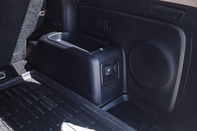 Used 2017 Toyota 4Runner Limited AWD/4WD image 52