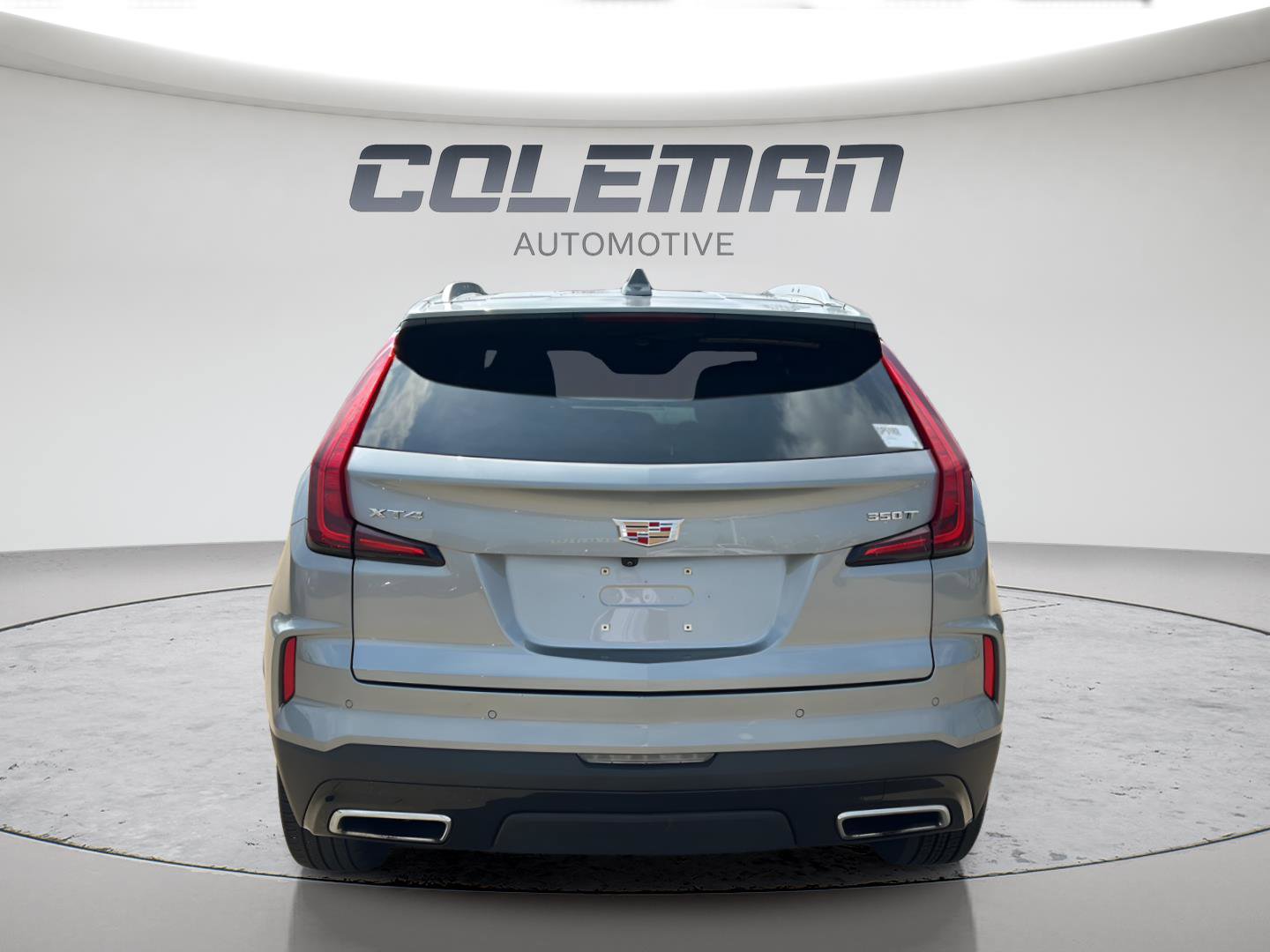 Used 2024 Cadillac XT4 Premium Luxury FWD image 6
