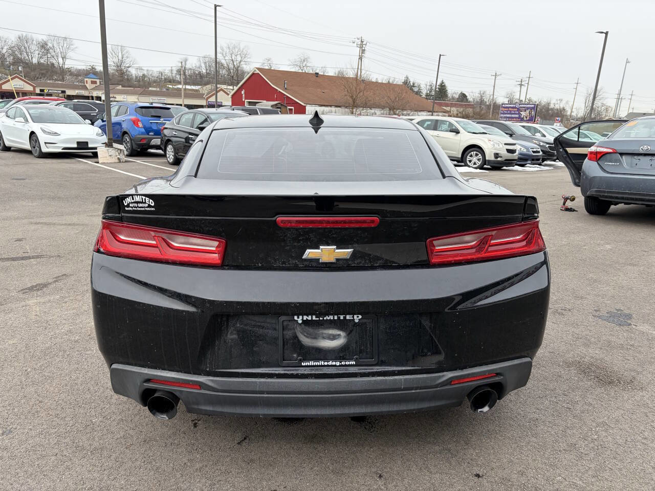 Used 2018 Chevrolet Camaro LT image 9