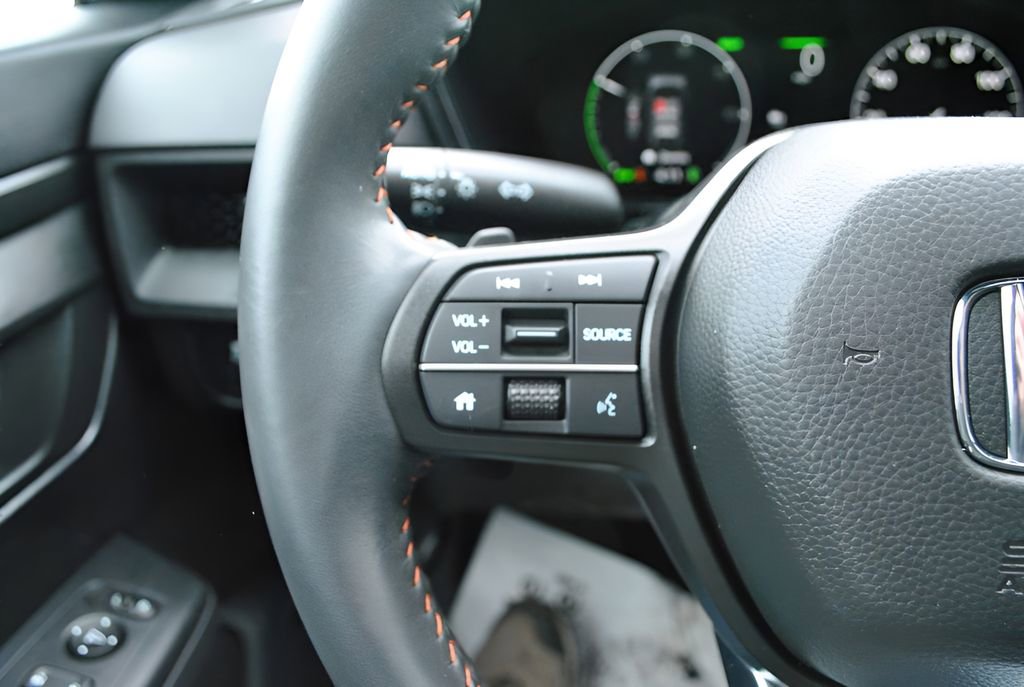 Certified 2023 Honda CR-V Sport image 18