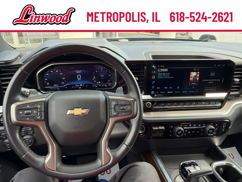 Used 2022 Chevrolet Silverado 1500 High Country w/ High Country Premium Package AWD/4WD image 24