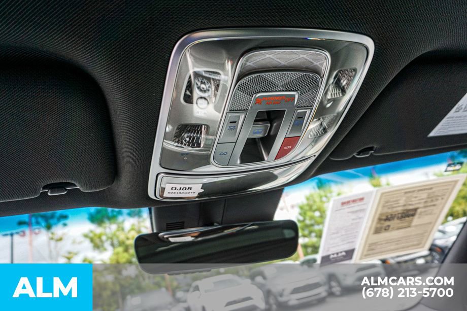 Used 2025 Genesis GV60 RWD image 35