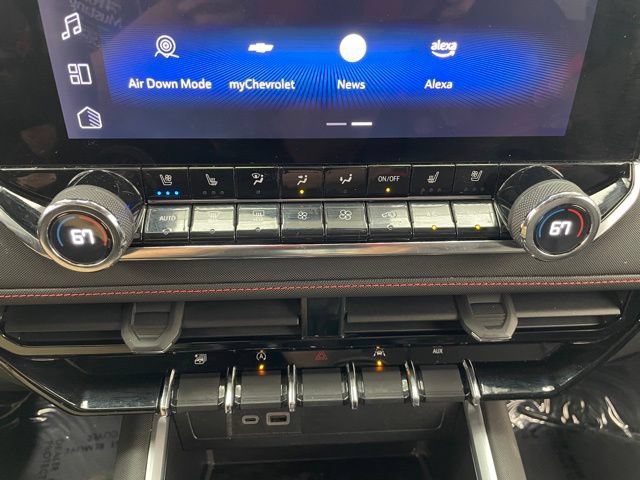 Certified 2023 Chevrolet Colorado Z71 w/ Z71 Convenience Package 2 AWD/4WD image 7