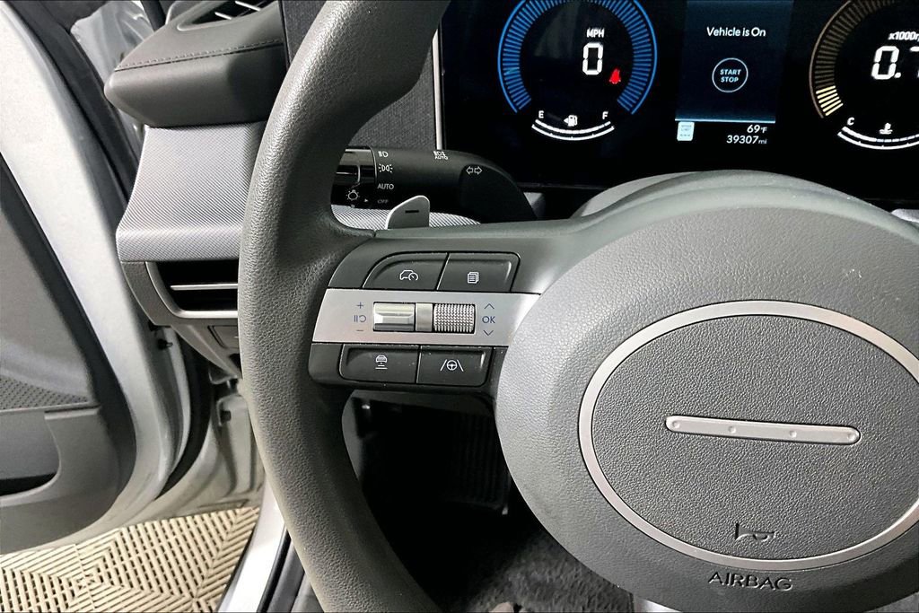 Used 2025 Hyundai Sonata SEL image 12